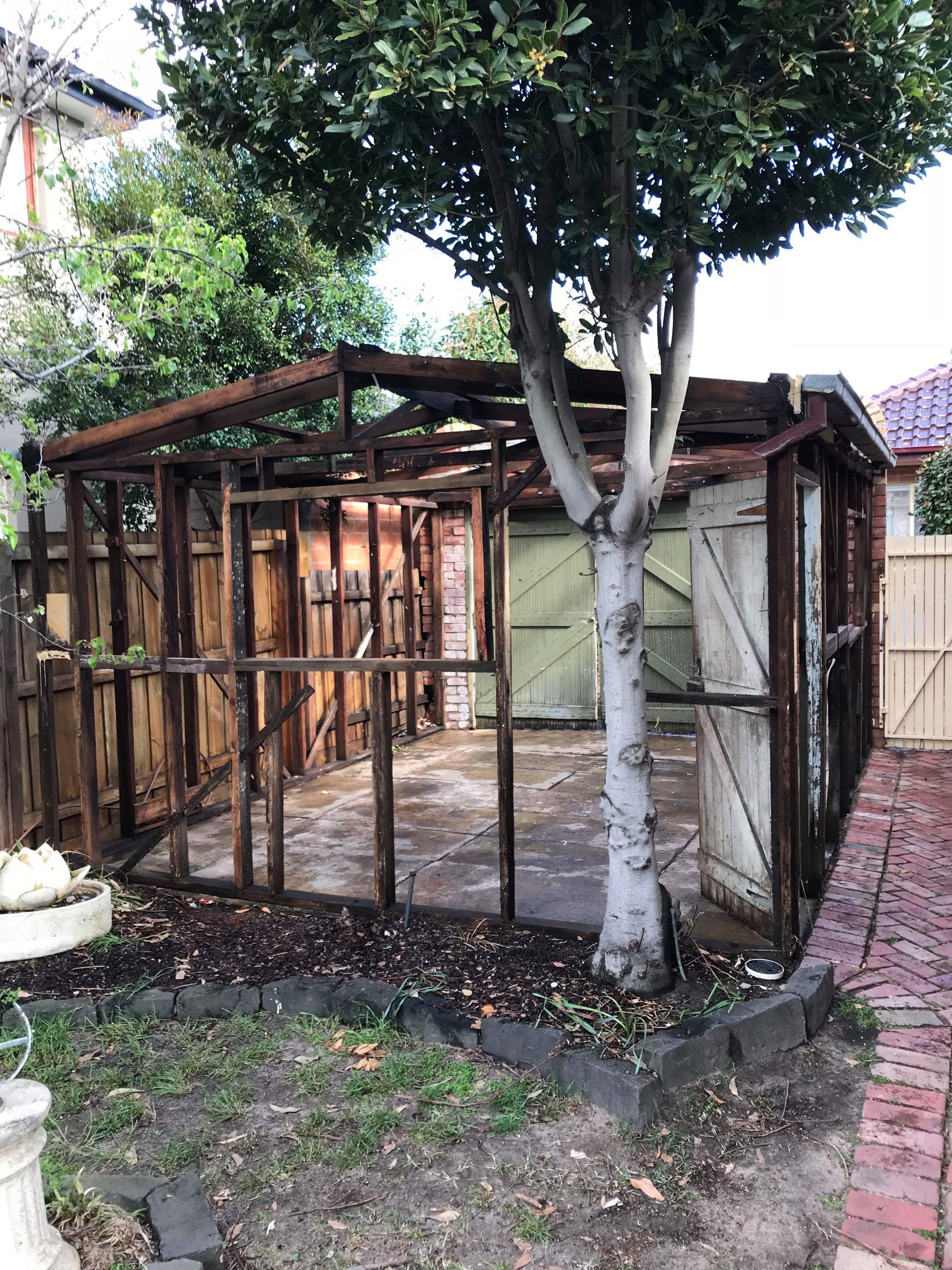 Residential Garage Asbestos Disposal & Removal Services Melbourne South East | Brighton