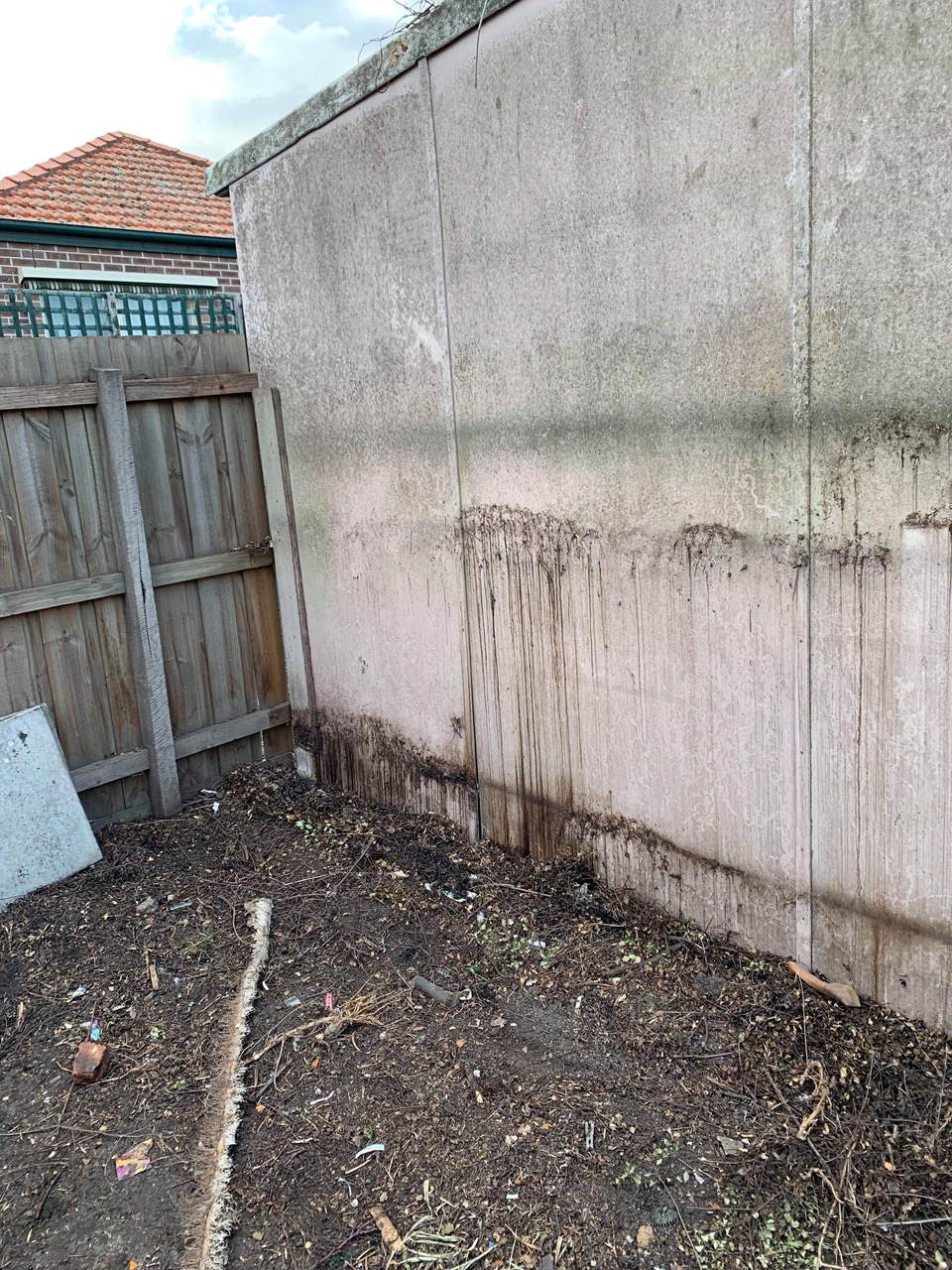 Garden Asbestos Disposal | Asbestos Disposal & Removal Services Melbourne